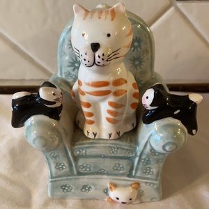 Vintage Cats on Chair Salt and Pepper Shakers